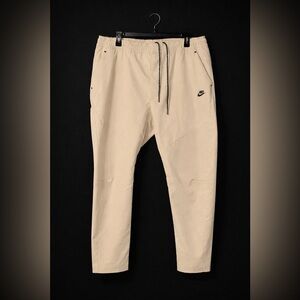 Nike Men's Beige Joggers